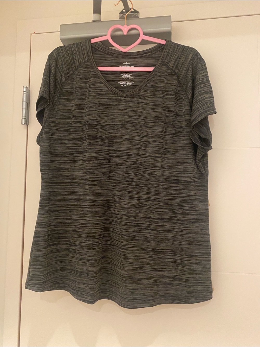 💕Avia Women's Charcoal Space-Dye Short Sleeve Tee💕